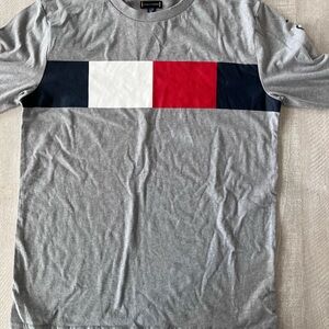 Tommy Hilfiger Gray Tee with Tricolor Stripe